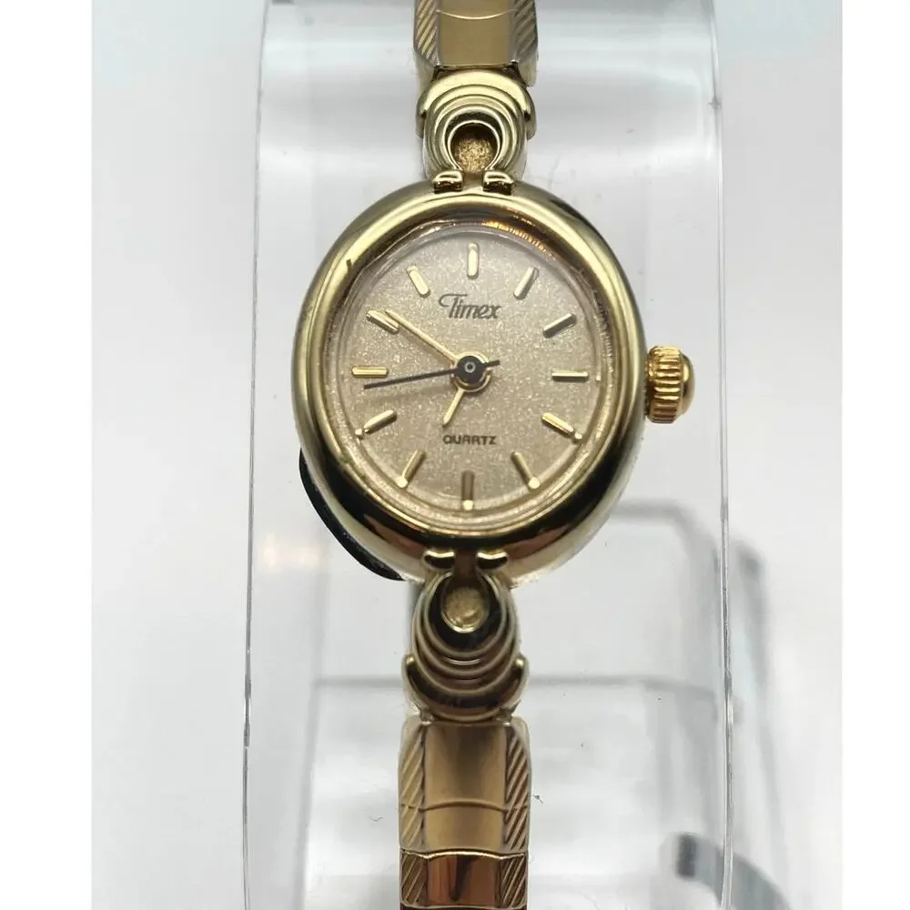 VTG Timex Women's Petite Dress Cocktail Watch 17mm - New Battery -Expansion Band